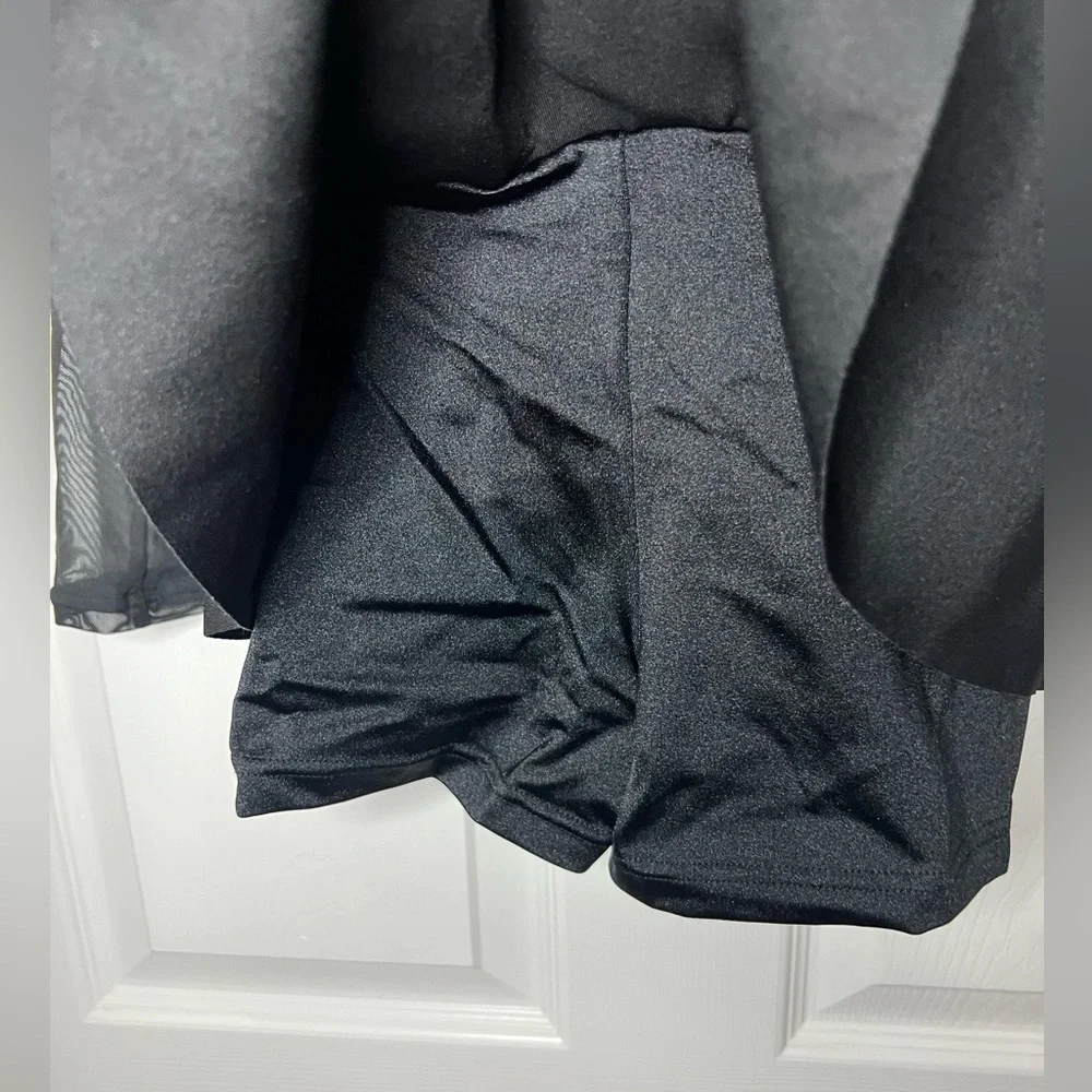 Kids cheer costume.